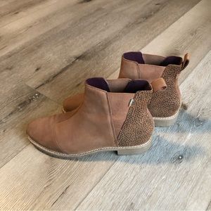 TOMS Chelsea Boot